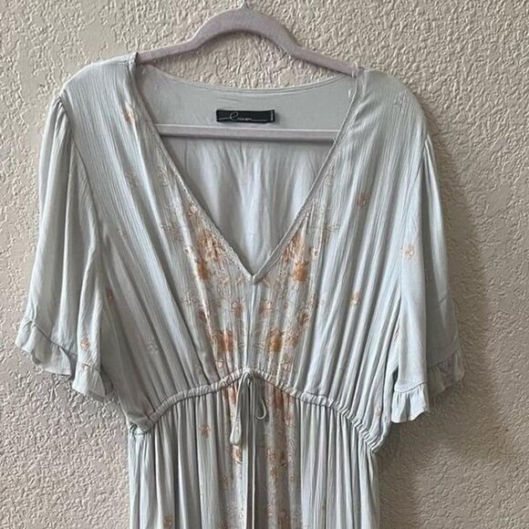 Crimson Maxi Dress - Picture 3 of 11